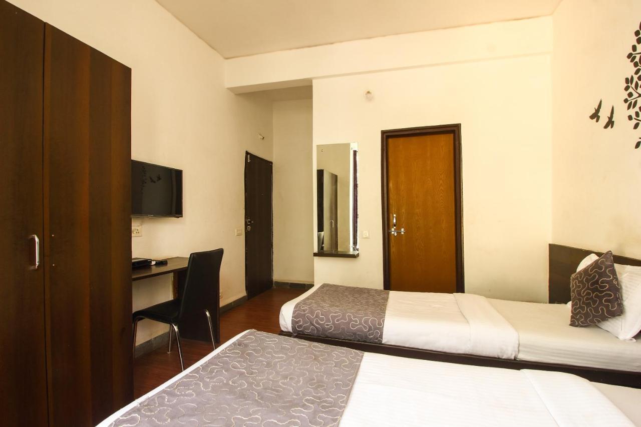 Oyo 3802 Hotel Nirmal Residency Аурангабад Экстерьер фото